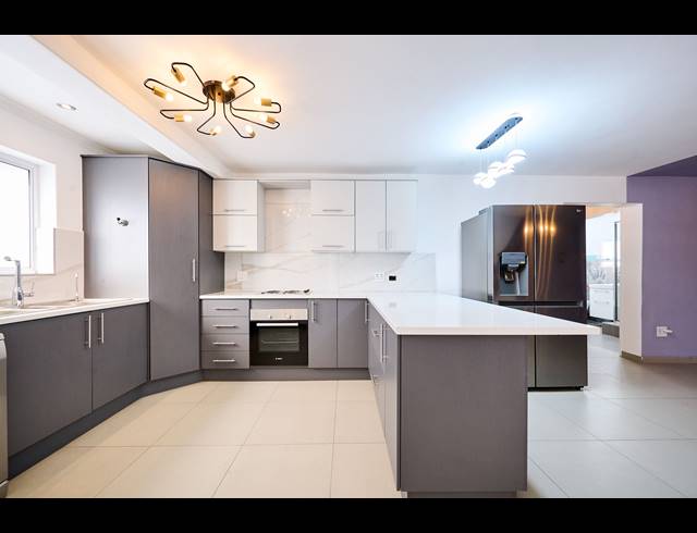 4 BEDROOM HOUSE FOR SALE IN BUCCLEUCH